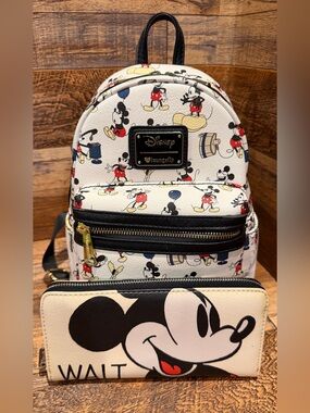 Loungefly Disney Mickey Mouse